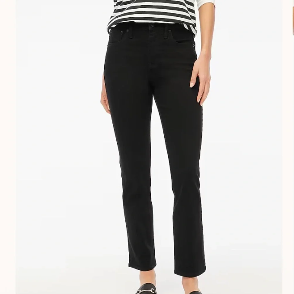 J. Crew Factory Black Essential Straight Jean in all day Stretch 30